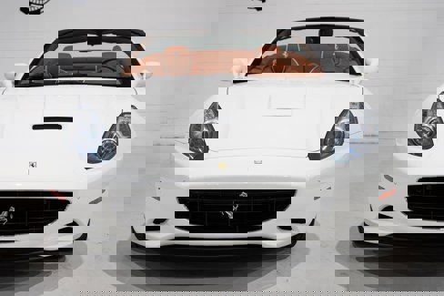 Used 2012 Ferrari California image 5