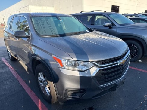 Used 2019 Chevrolet Traverse LS image 2