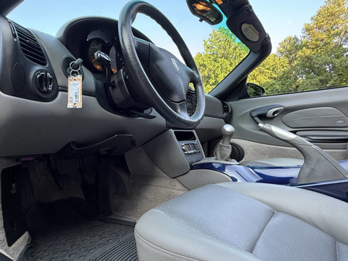 Used 2001 Porsche Boxster image 33