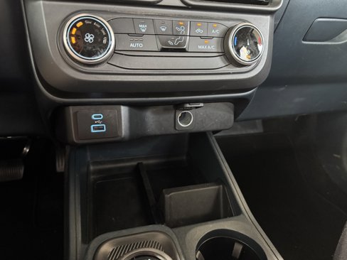 Used 2023 Ford Maverick XL image 22