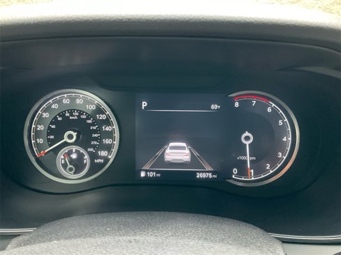 Used 2023 Genesis G70 2.0T image 19