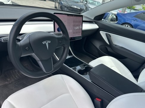 Used 2019 Tesla Model 3 Long Range image 4