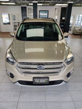 Used 2018 Ford Escape SE w/ SE Sync 3 Package image 2
