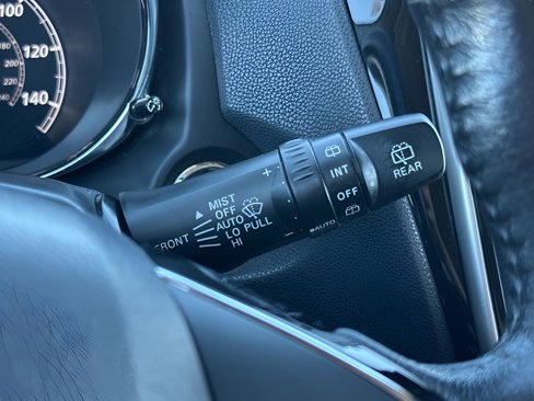 Used 2021 Mitsubishi Outlander Sport LE image 9