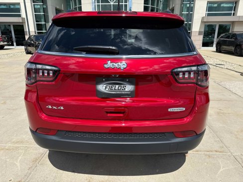 New 2025 Jeep Compass Latitude w/ Sun and Sound Group image 6