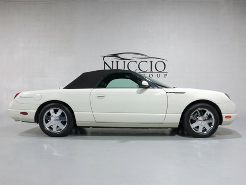 Used 2002 Ford Thunderbird image 48