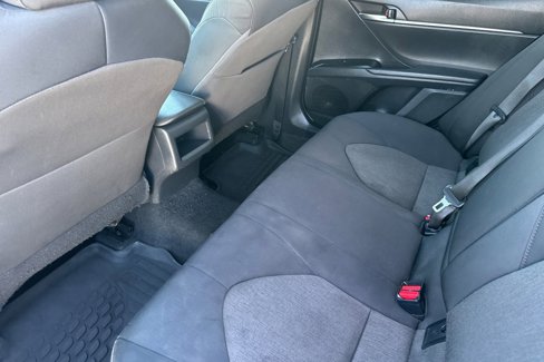 Certified 2020 Toyota Camry LE image 27