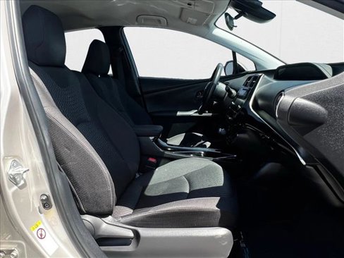 Used 2018 Toyota Prius Prime Plus image 19