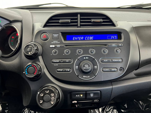 Used 2013 Honda Fit Sport image 17