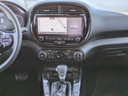 Used 2023 Kia Soul S image 17
