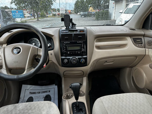 Used 2007 Kia Sportage LX image 28