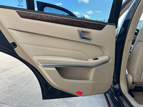Used 2016 Mercedes-Benz E 350 Sedan image 22