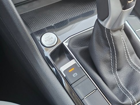 New 2025 Volkswagen Taos S image 39
