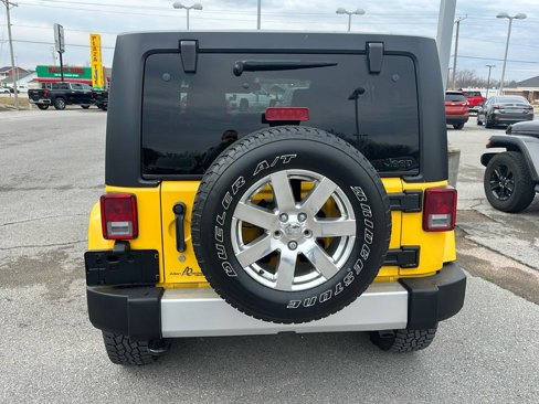 Used 2015 Jeep Wrangler Unlimited Sahara image 5