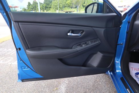 Used 2025 Nissan Sentra SV w/ All-Weather Package image 11