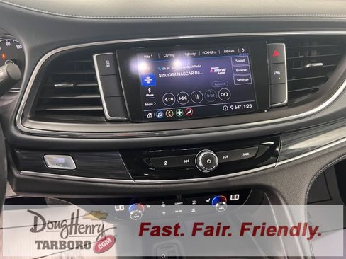 Used 2020 Buick Enclave Essence image 46