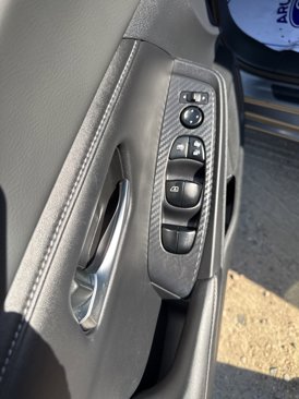 Used 2022 Nissan Sentra SV image 16