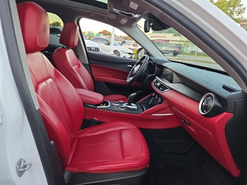 Used 2021 Alfa Romeo Stelvio Sprint w/ Sun & Sound Package image 29