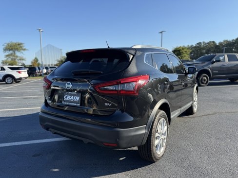 Used 2020 Nissan Rogue Sport SV image 8