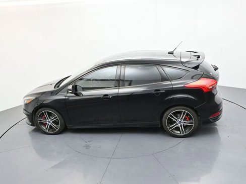 Used 2018 Ford Focus ST image 31