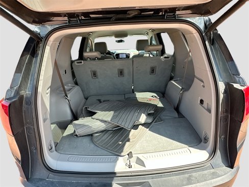 Used 2019 GMC Acadia SLE image 26