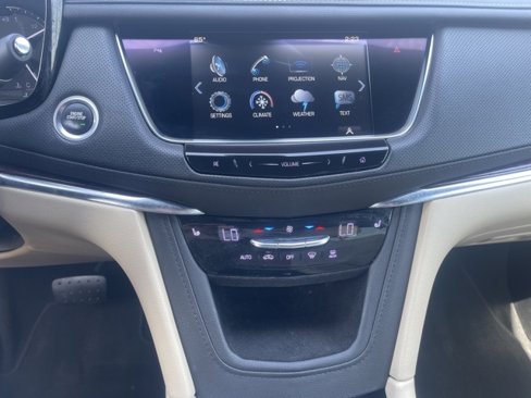 Used 2019 Cadillac XT5 Luxury image 26