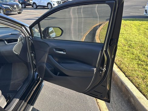 Used 2020 Toyota Corolla LE image 12