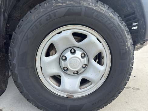 Used 2015 Toyota Tacoma TRD Pro image 27
