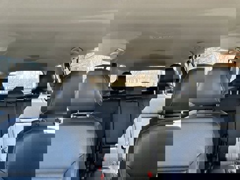 Used 2018 Volkswagen Atlas SE image 28
