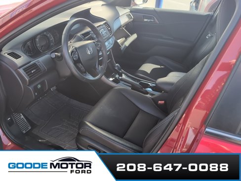 Used 2017 Honda Accord Sport image 5