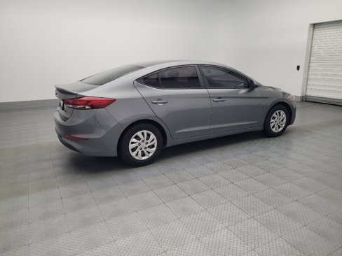 Used 2018 Hyundai Elantra SE image 10