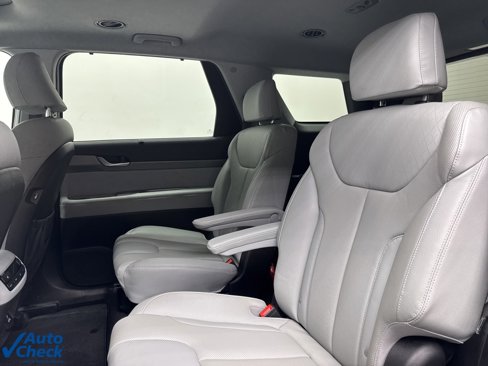 Used 2021 Hyundai Palisade SEL w/ Premium Package image 14