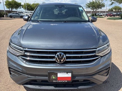 Used 2023 Volkswagen Tiguan SE image 10