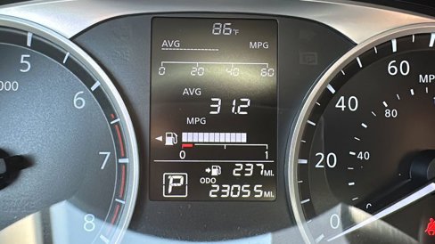 Used 2023 Nissan Versa S w/ Trunk Package image 16