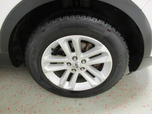 Used 2011 Ford Explorer XLT w/ 202A Rapid Spec Order Code image 16