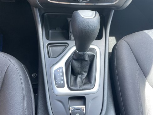 Used 2014 Jeep Cherokee Latitude w/ Comfort/Convenience Group image 19