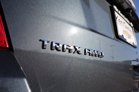 Used 2022 Chevrolet Trax LT w/ LT Convenience Package image 27