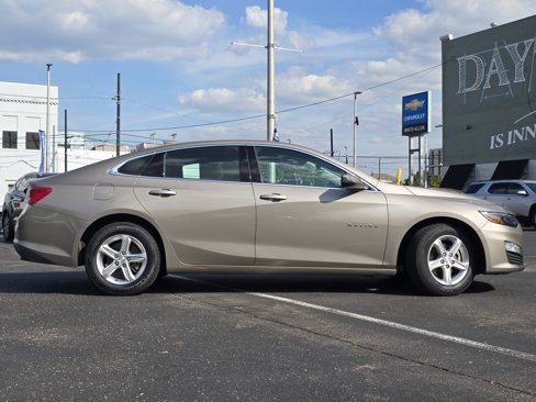 Used 2023 Chevrolet Malibu LT image 23