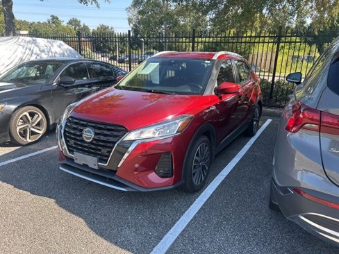 Used 2021 Nissan Kicks SV image 11