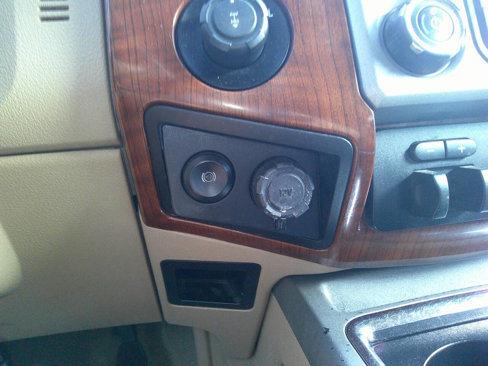 Used 2016 Ford F250 King Ranch w/ FX4 Off-Road Package image 21