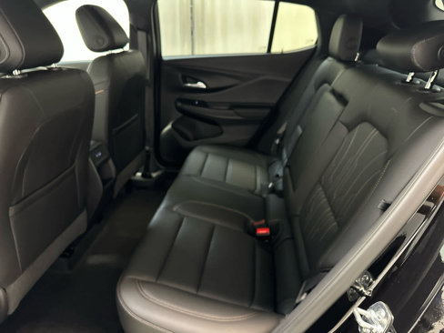 New 2025 Buick Envista Avenir image 13