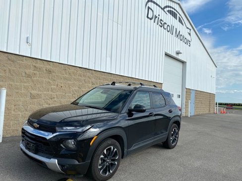 Used 2023 Chevrolet TrailBlazer LT image 2