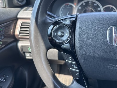 Used 2016 Honda Accord EX-L image 22