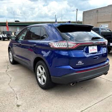 Used 2015 Ford Edge SE image 19