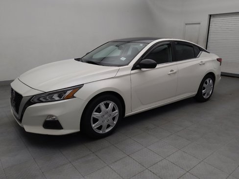 Used 2019 Nissan Altima 2.5 SR image 2