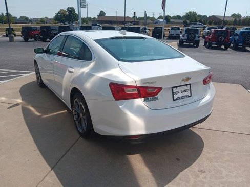 Used 2023 Chevrolet Malibu LT image 4