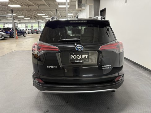 Used 2017 Toyota RAV4 Limited image 5