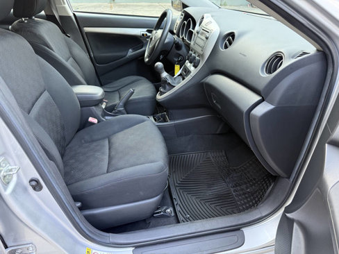 Used 2009 Toyota Matrix image 7