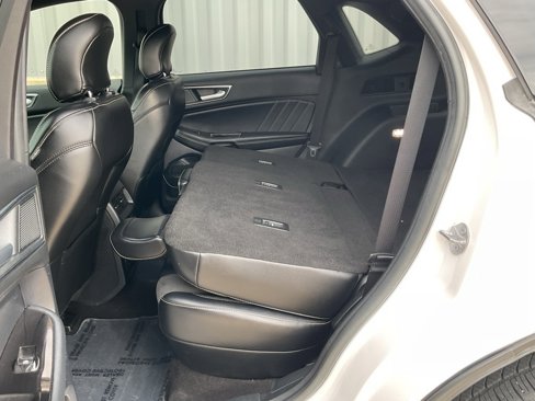 Used 2019 Ford Edge ST w/ Equipment Group 401A image 18