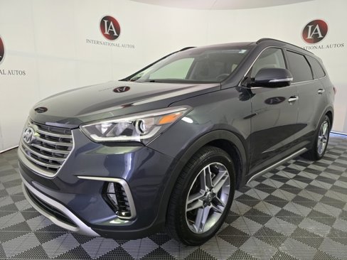 Used 2017 Hyundai Santa Fe Limited image 2
